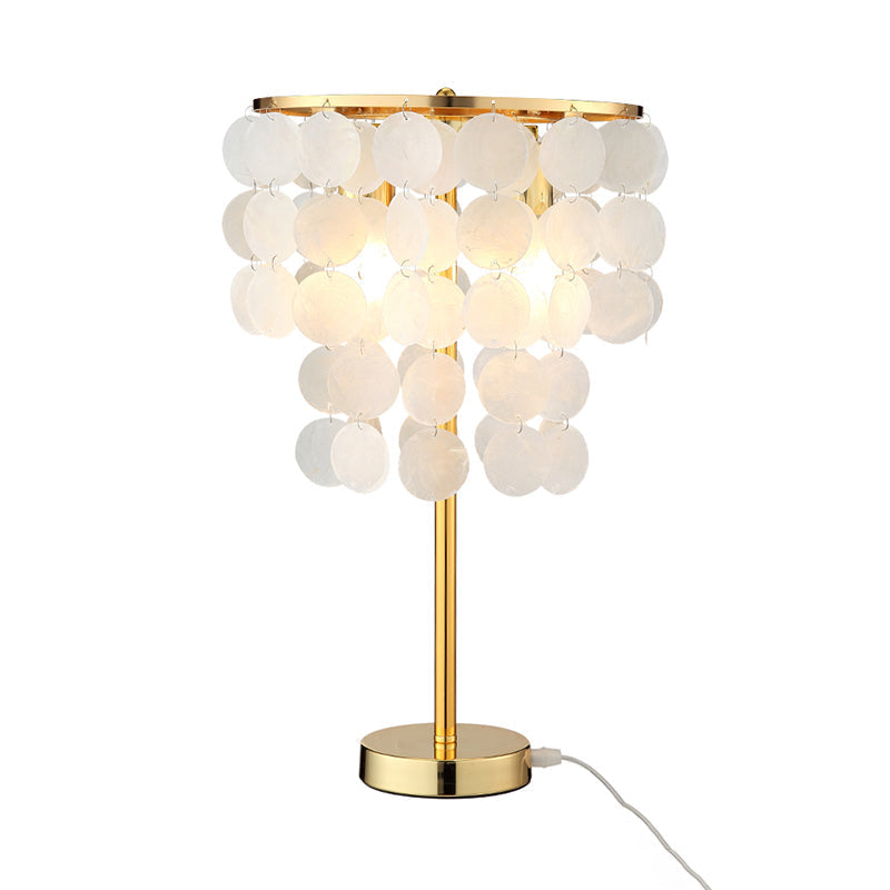 Lampa nocna Shell - Rustykalna metalowa lampa stołowa do sypialni