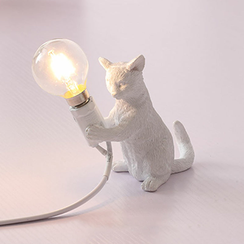 Lampka nocna z kotkiem - Dekoracyjna lampka stołowa do pokoju dziecięcego