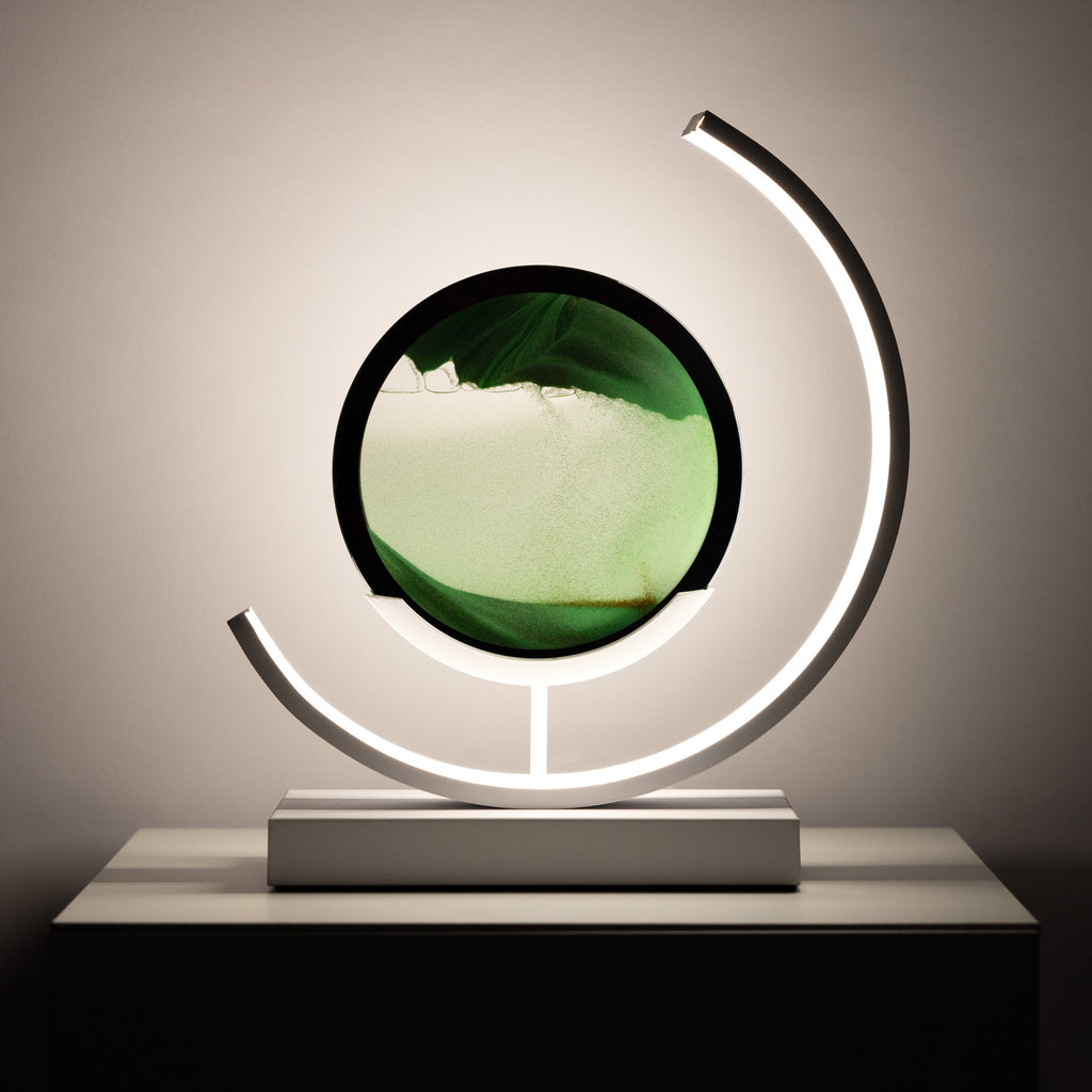 Ponadczasowa Lampa Stołowa - Minimalistyczne Oświetlenie