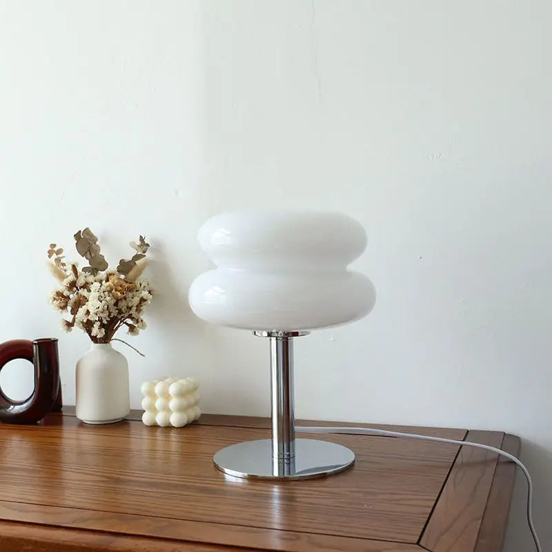 ItaliaModern - Elegancka lampa stołowa Bauhaus do nowoczesnego wnętrza