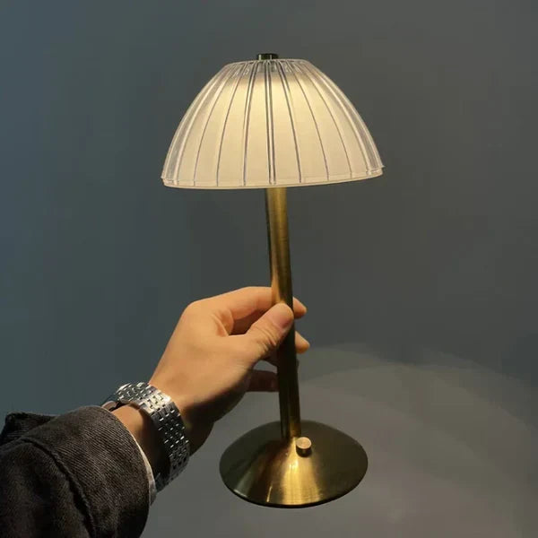 GlowFusion - Kryształowa Bezprzewodowa Lampa Stołowa