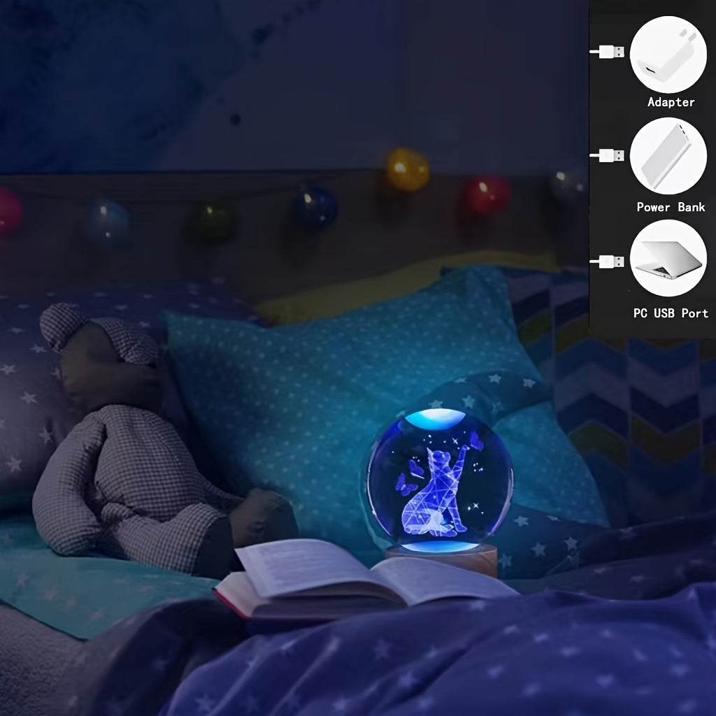 CrystalGlow - 3D Kot & Mot Kryształowa Kula Nocna Lampa z Drewnianą Podstawką