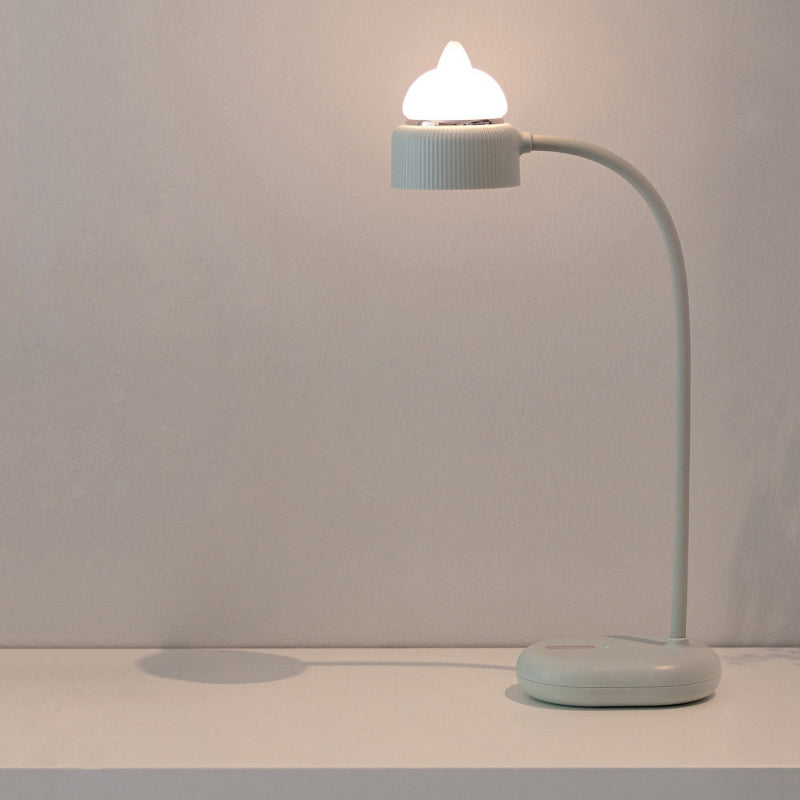 Biała/Różowa/Zielona Lampa Stołowa z Rotującymi Kotami - Ładowana przez USB LED Nocna Lampa dla Dzieci