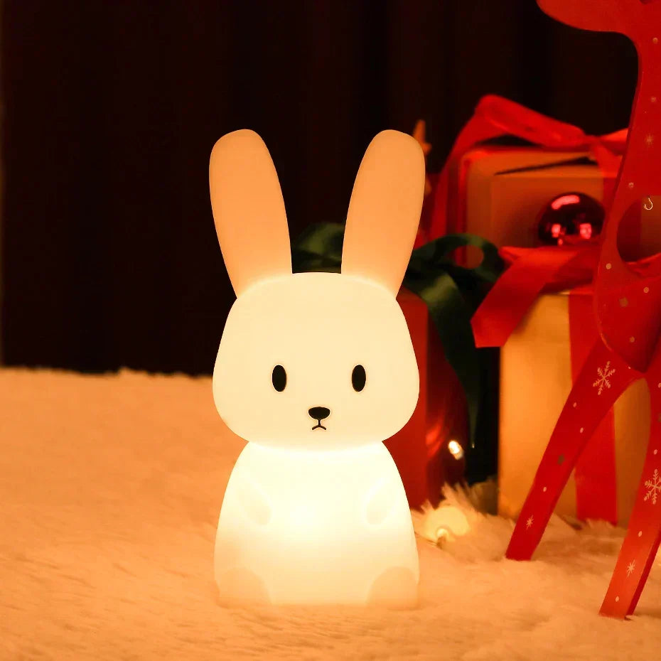 BunnyGlow - Ściemnialna LED Nocna Lampa dla Dzieci z Dotykowym Sterowaniem i Funkcją Ładowania USB