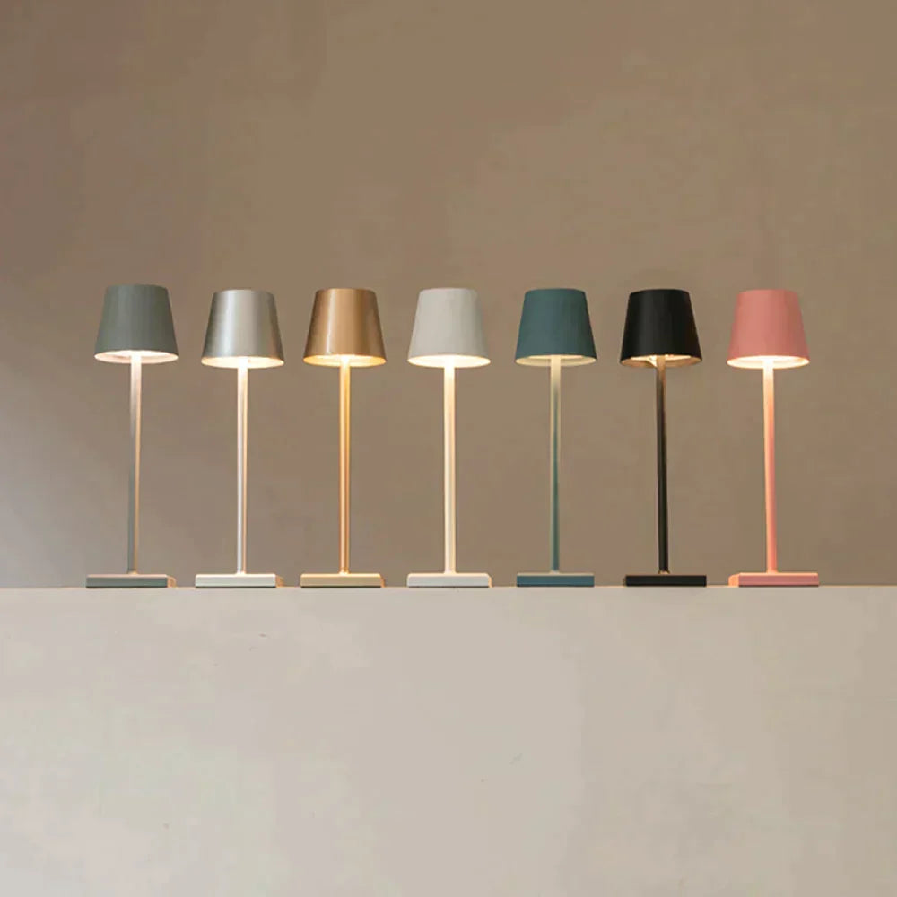 LuxoLite - Elegancka bezprzewodowa lampa stołowa