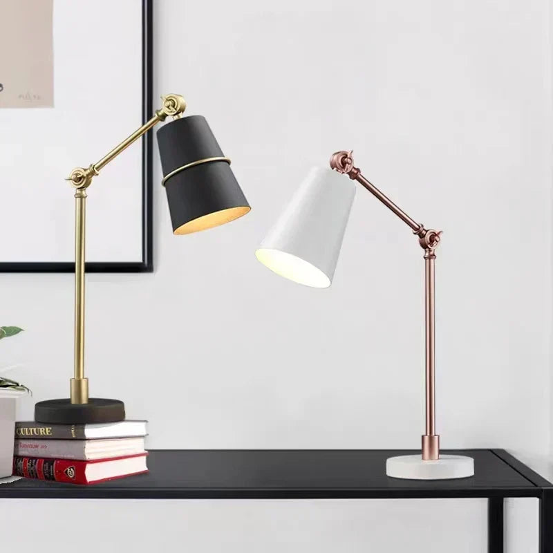 MonoGlow - Nowoczesna Lampa Stołowa LED z Obrotowym Ramieniem | Minimalistyczny Design