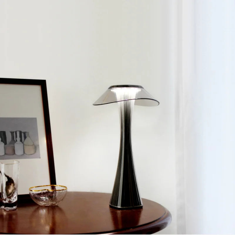 LumiLuxe - Ściemnialna Lampa LED na Stół z Dotykowym Sterowaniem