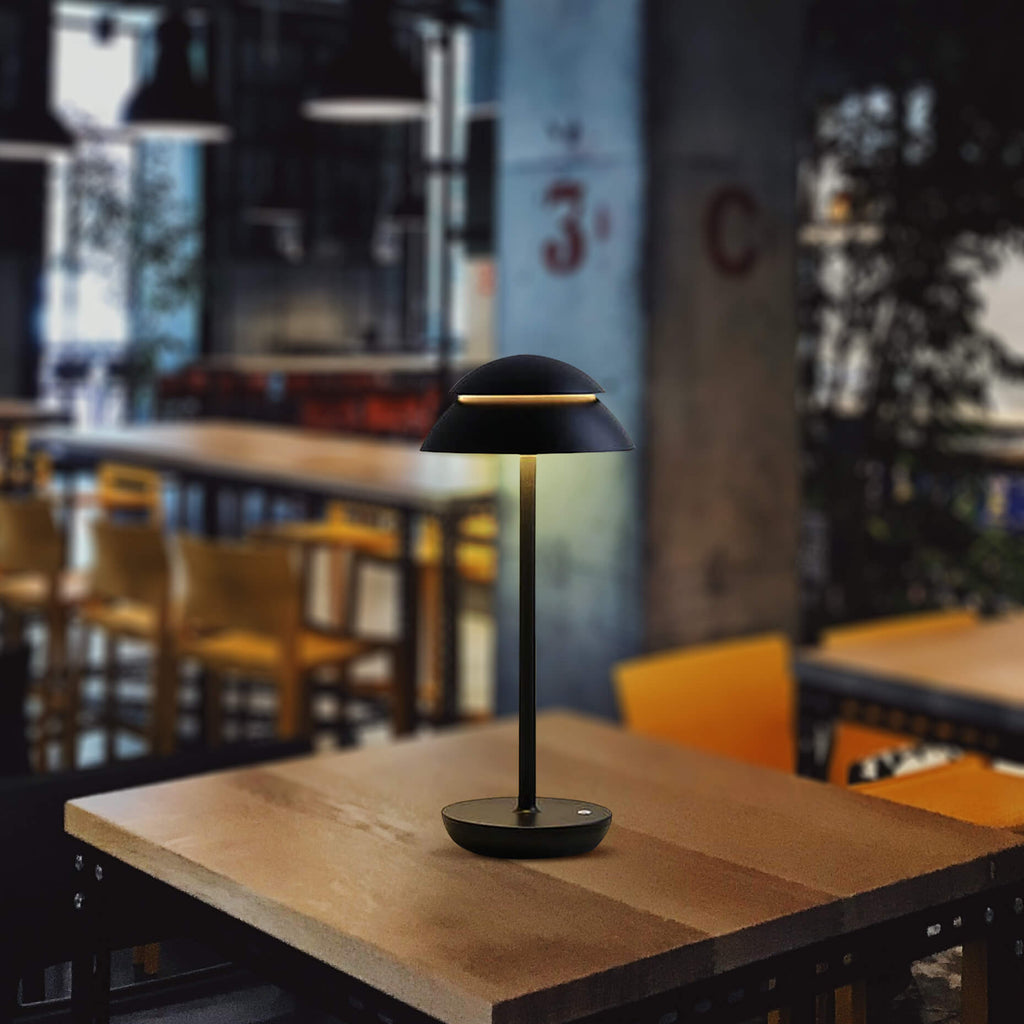 IllumiTouch Bezprzewodowa Lampa Stołowa