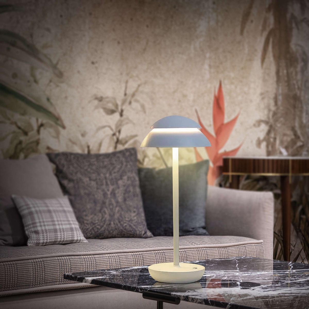 IllumiTouch Bezprzewodowa Lampa Stołowa