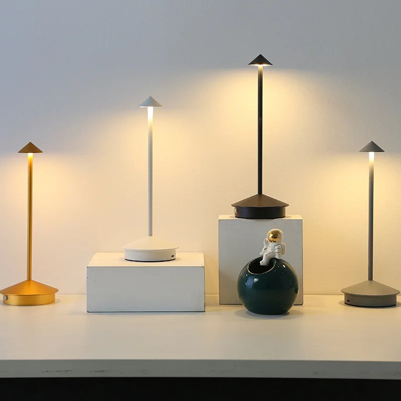 StijlLicht - Lampa stołowa designerska Spraw, by Twoja przestrzeń lśniła z StijlLicht