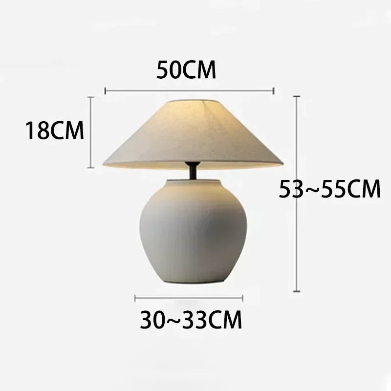 LumeVase – Ceramiczna Lampa Stołowa o Minimalistycznym Designie