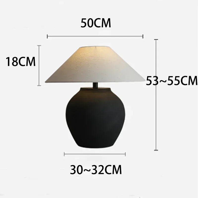 LumeVase – Ceramiczna Lampa Stołowa o Minimalistycznym Designie