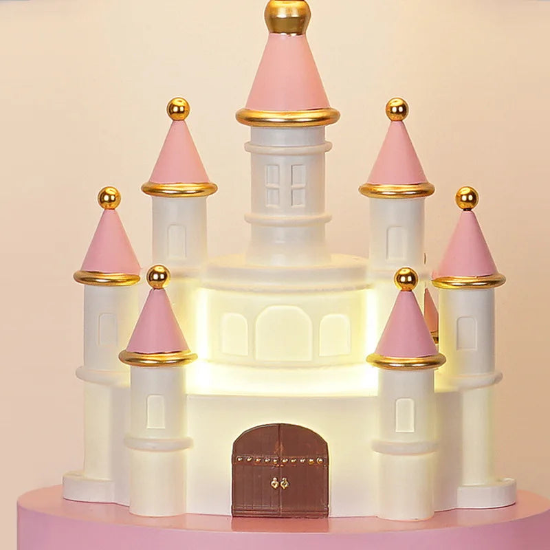 DreamCastle - Lampka nocna w kształcie zamku do pokoju dziecięcego
