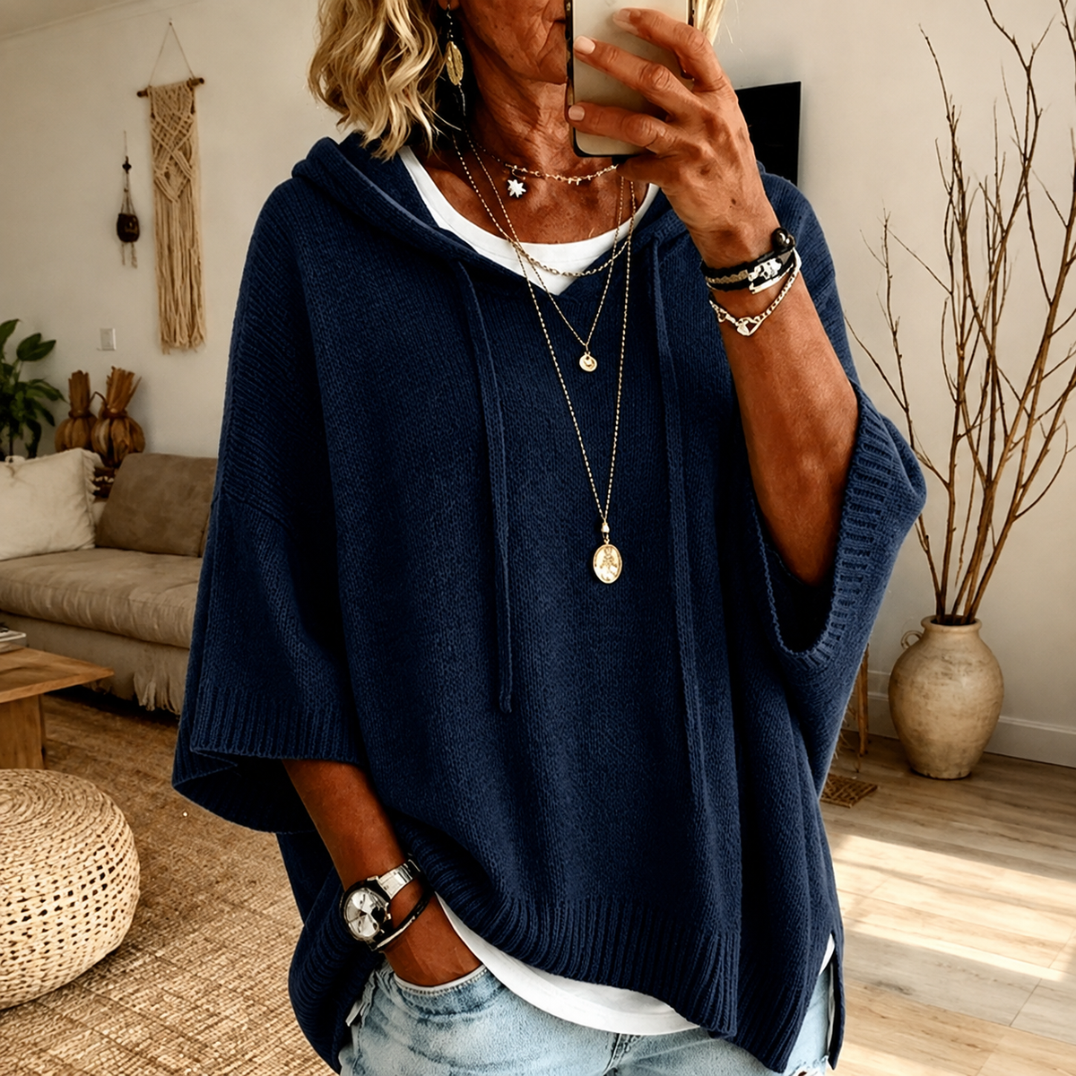 Juliette – Marinblå Poncho Tröja