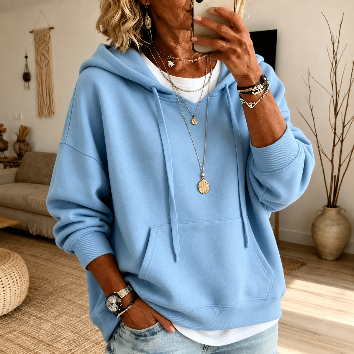Ines – Ljusblå Hoodie