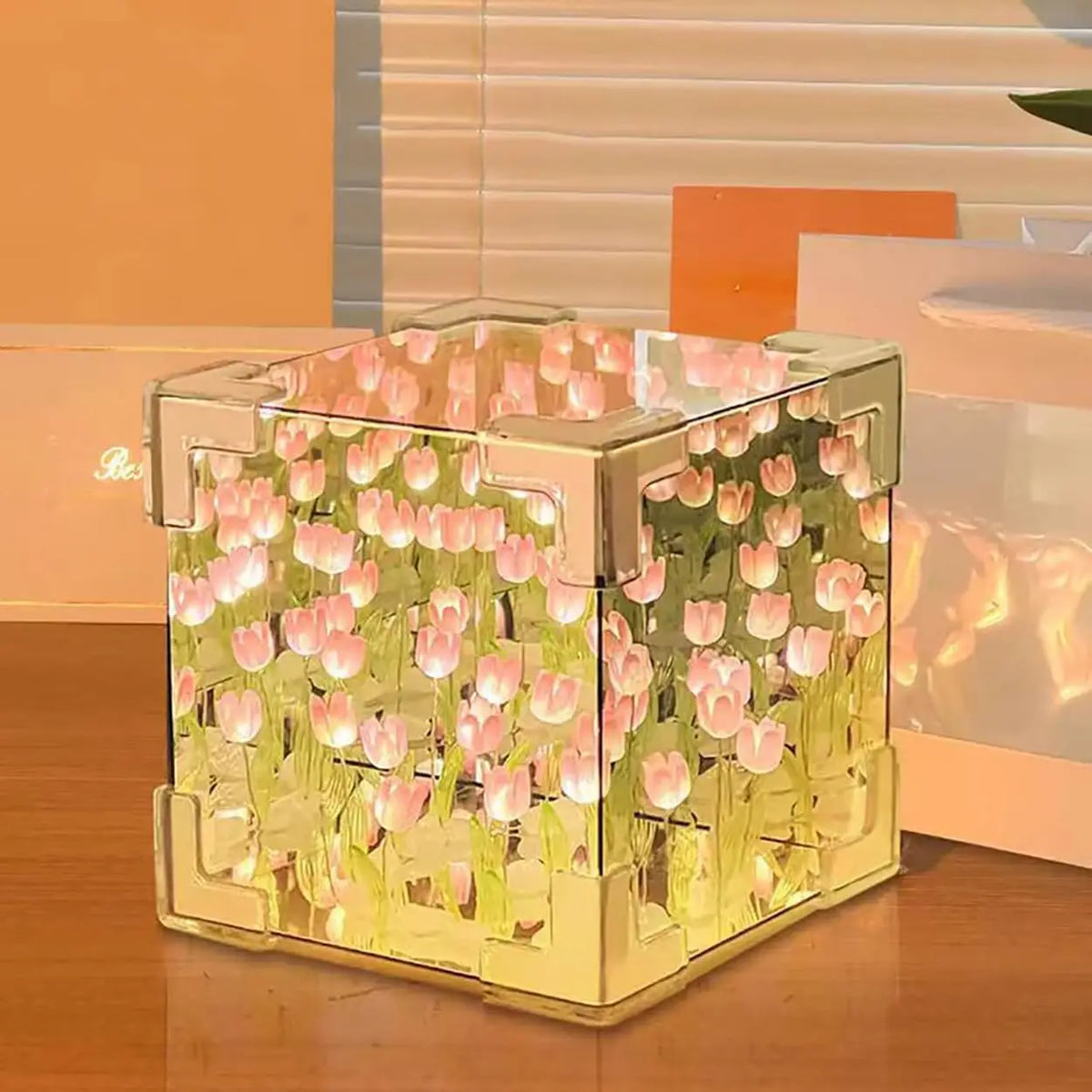 MirrorBloom - Lampka DIY w kształcie sześcianu lusterka z tulipanowym wzorem