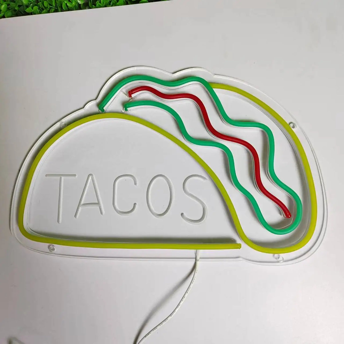 NeonTaco – LED Neonowy Plakat z Tacos Design | Nastrojowe Oświetlenie