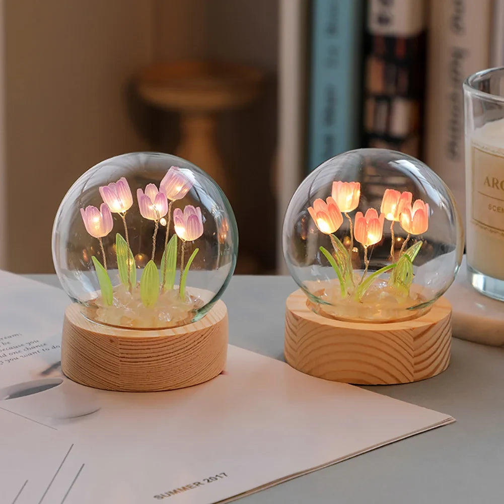 GlowTulip - Lampa Stołowa LED – Eleganckie Oświetlenie Dekoracyjne do Sypialni i Salonu