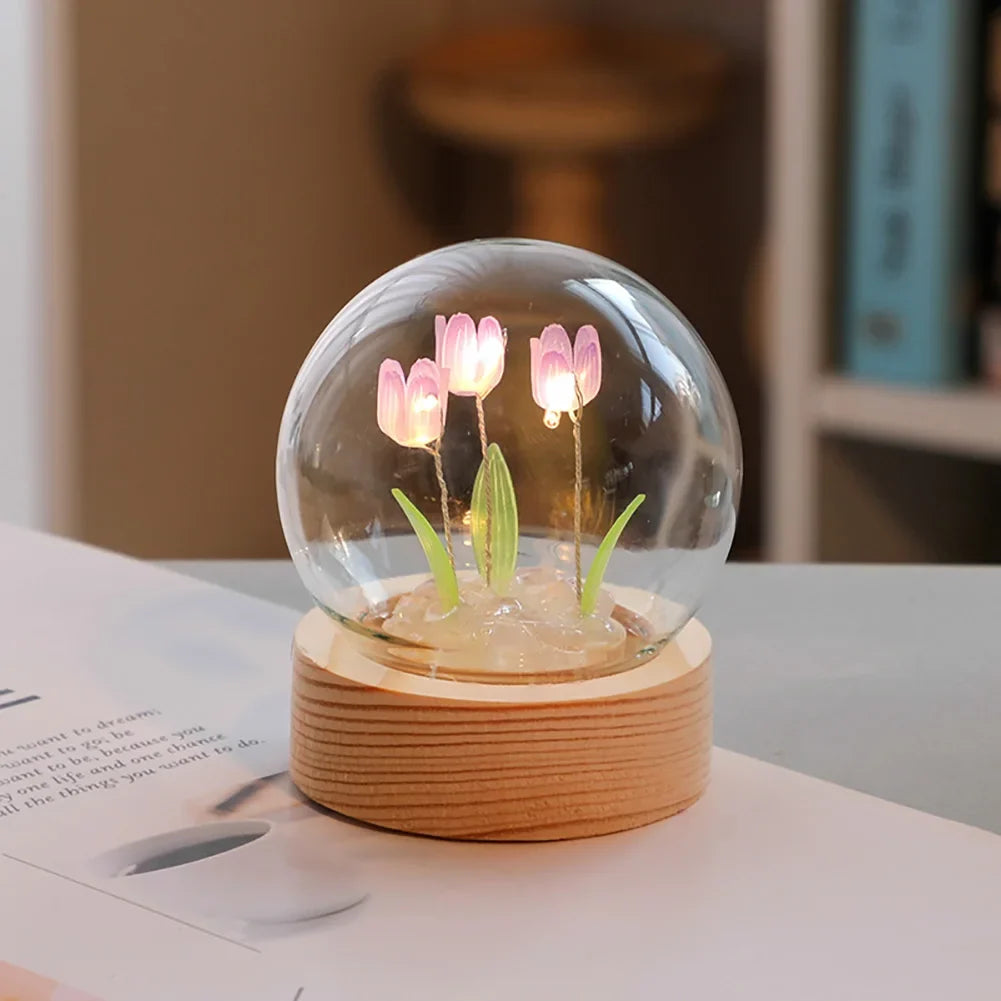 GlowTulip - Lampa Stołowa LED – Eleganckie Oświetlenie Dekoracyjne do Sypialni i Salonu