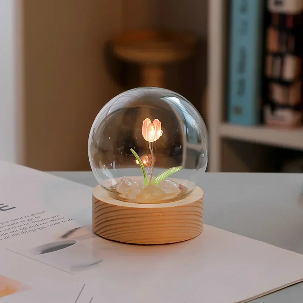 GlowTulip - Lampa Stołowa LED – Eleganckie Oświetlenie Dekoracyjne do Sypialni i Salonu
