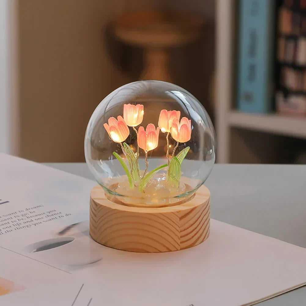 GlowTulip - Lampa Stołowa LED – Eleganckie Oświetlenie Dekoracyjne do Sypialni i Salonu