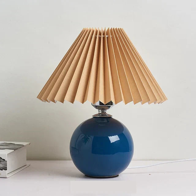 RetroGlow - Vintage Lampa Stołowa z Fałdowanym Kloszem – Stylowa Retro Lampa Nocna