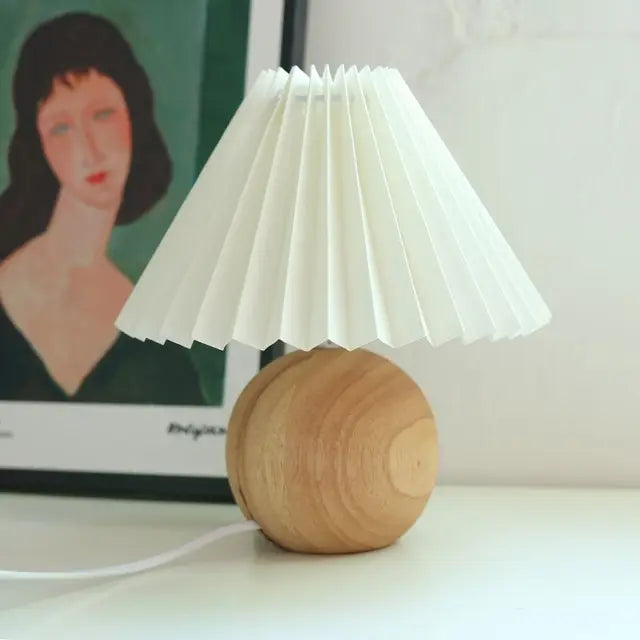 RetroGlow - Vintage Lampa Stołowa z Fałdowanym Kloszem – Stylowa Retro Lampa Nocna