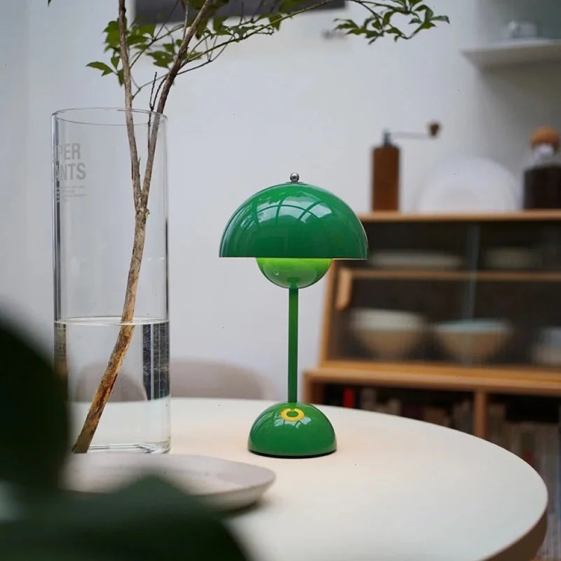 SolarFlare - Lampa stołowa LED do stylowego wnętrza