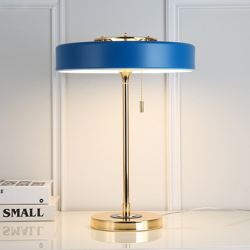 RetroGlow - Lampa Biurkowa w Stylu Vintage, Mosiężna Lampa Stołowa